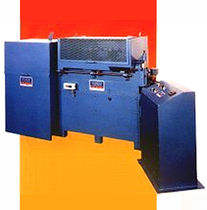 wire straightening machine  Thompson & Hudson Wire Machinery
