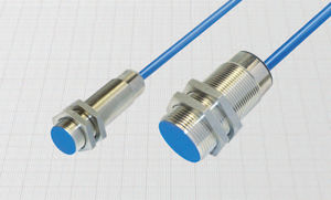 capacitive proximity sensor / cylindrical / IP65 / NAMUR