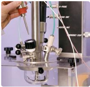 vacuum dryer / granulator / laboratory