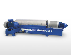 centrifugal decanter / horizontal / industrial