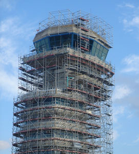 fixed scaffolding / modular / facade