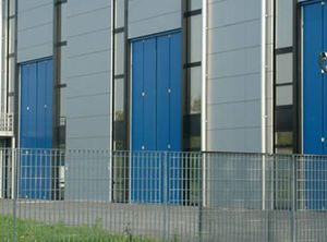 folding doors / hangar / industrial / large