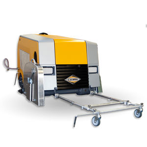 floor saw / for stone and concrete / combustion engine / hydraulic