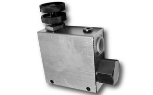 hydraulic flow divider