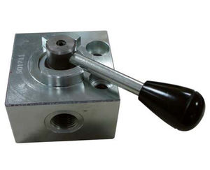 lever valve / hydraulically-operated / selector / for oil