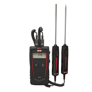 Pt100 thermometer / digital / portable / with temperature probe