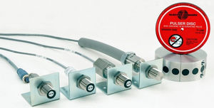 rotational speed sensor / magnetic / threaded