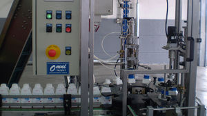 bottle filling line / automatic / linear / volumetric