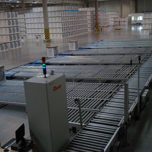 roller conveyor / automatic / handling / transport