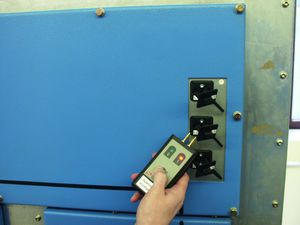 high-voltage indicator / LED / handheld