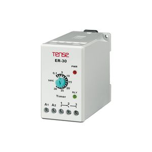 DIN rail mounted time relay