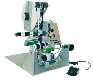 in-line labeler / semi-automatic / bottom