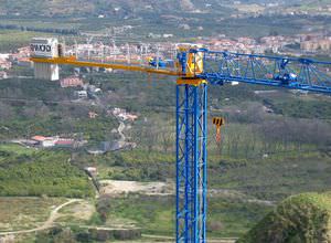 fixed crane / topless tower / lifting / construction
