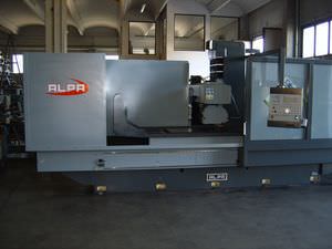 vertical disc grinding machine / for metal sheets / CNC / hydraulic