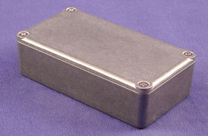 wall-mount enclosure / rectangular / zinc / cast