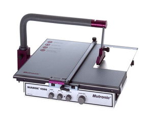 plastic cutting machine / steel / glass / knife