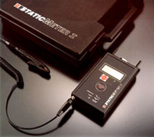 digital meter / electronic / electrostatic charge