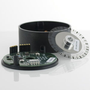absolute rotary encoder / optical / with analog output / solid-shaft