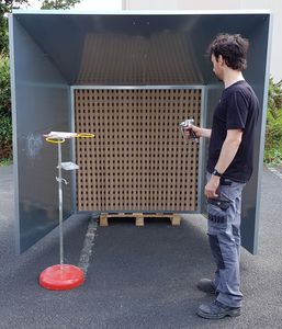 open paint booth / for parts / for railway applications / for the wood industry