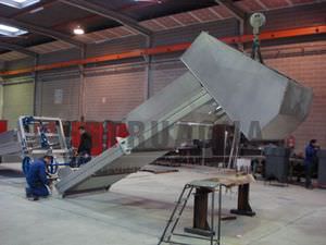 solid/liquid screener / inclined / perforated sheet metal