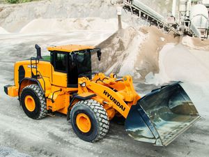 wheel loader / articulated / for construction