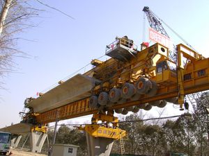 rubber-tired gantry crane