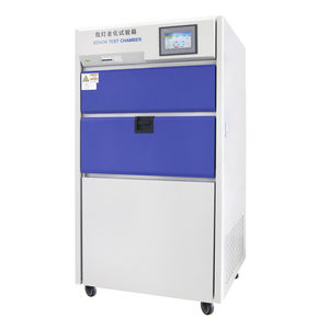 climatic test chamber / water spray / solar simulation / desk