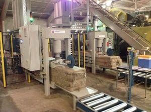 horizontal baling press / channel / top-loading / for textiles