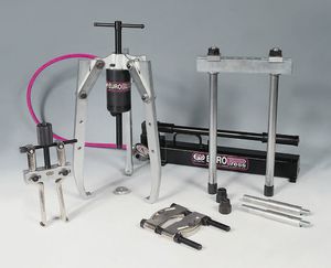 mechanical bearing puller / hydraulic / three-arm