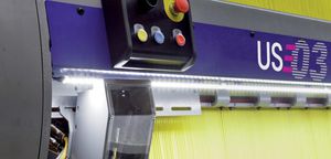 carpet weaving machine / jacquard