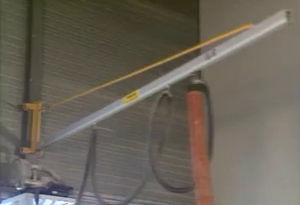 wall-mounted jib crane / overbraced