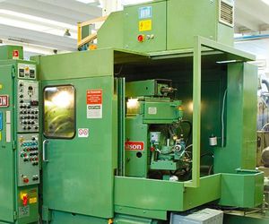 worm gear / straight-toothed / helical-toothed / precision