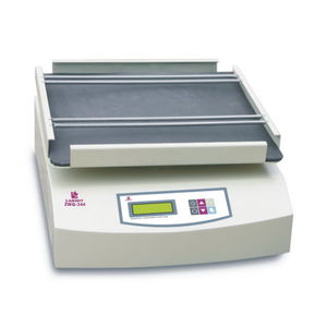 platform shaker / laboratory / digital / benchtop
