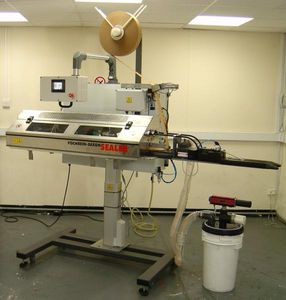 bag closing machine / adhesive tape