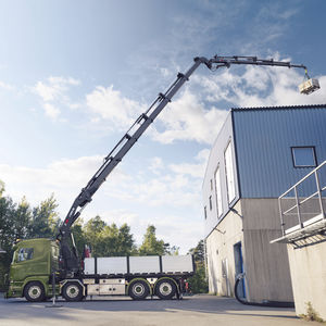 truck-mounted crane / boom / top-slewing / construction