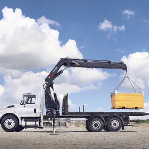 truck-mounted crane / boom / top-slewing / construction