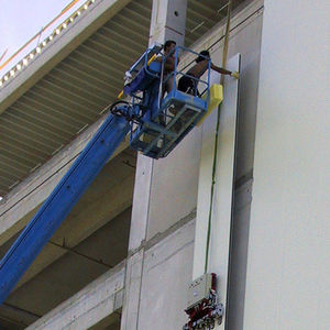 sheet metal vacuum lifting device / vertical / secure