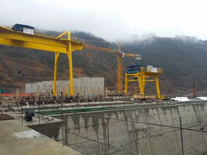 rail-mounted gantry crane / for heavy loads