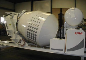 electric concrete mixer / hydraulic / diesel / mobile