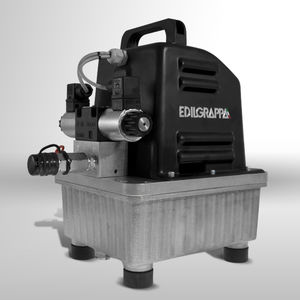 oil pump / electric / self-priming / for the construction industry