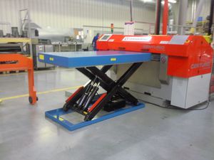 scissor lift table / hydraulic / loading / stationary