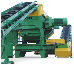 single-shaft shredder / for tires / rugged
