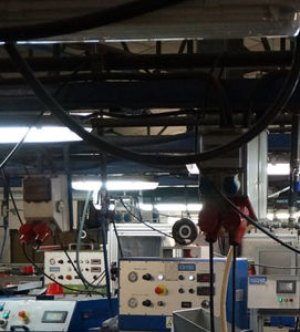 thermoplastic plastic extrusion / profiles / large series / medium series