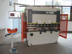 hydraulic press brake / numerical control