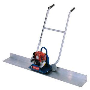 gasoline-powered wet screed