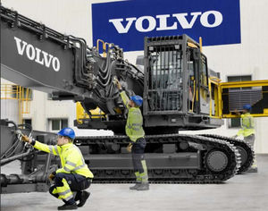 large excavator / demolition / crawler / diesel
