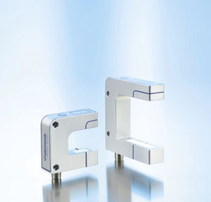 ultrasonic web edge sensor