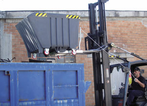polyethylene skip / for waste / tilting