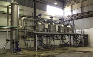 vacuum concentrator / for the food industry