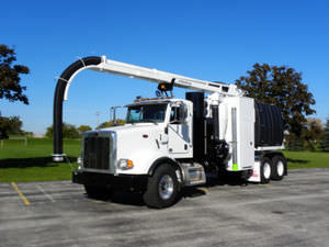 hydro excavator truck